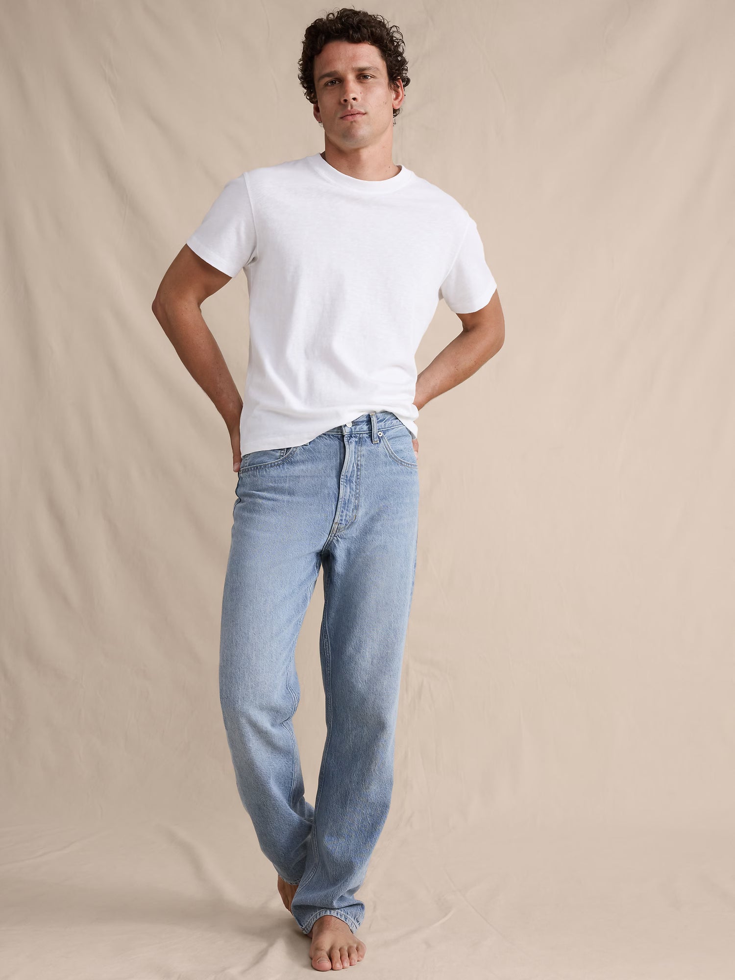 Leisure Fit Denim Jeans Men