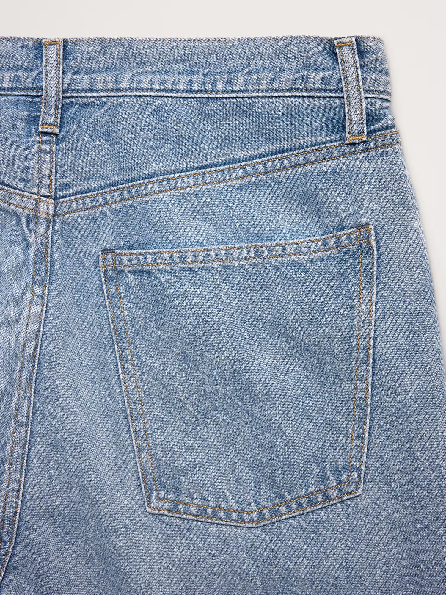 Leisure Fit Denim Jeans Men