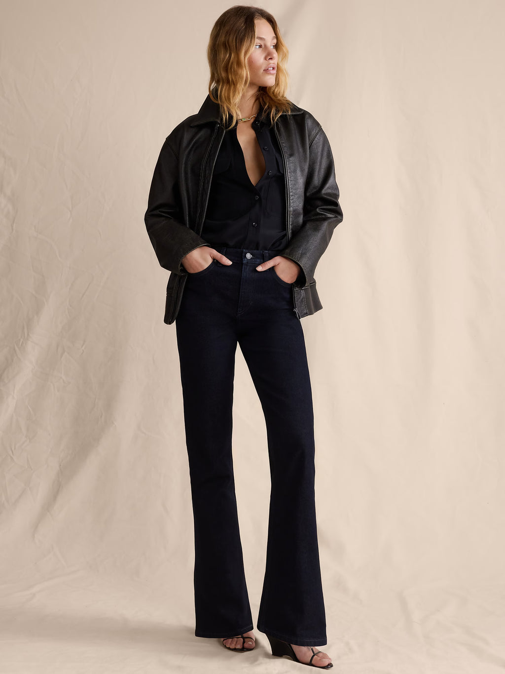 Minimalist Fit Denim Jeans Women